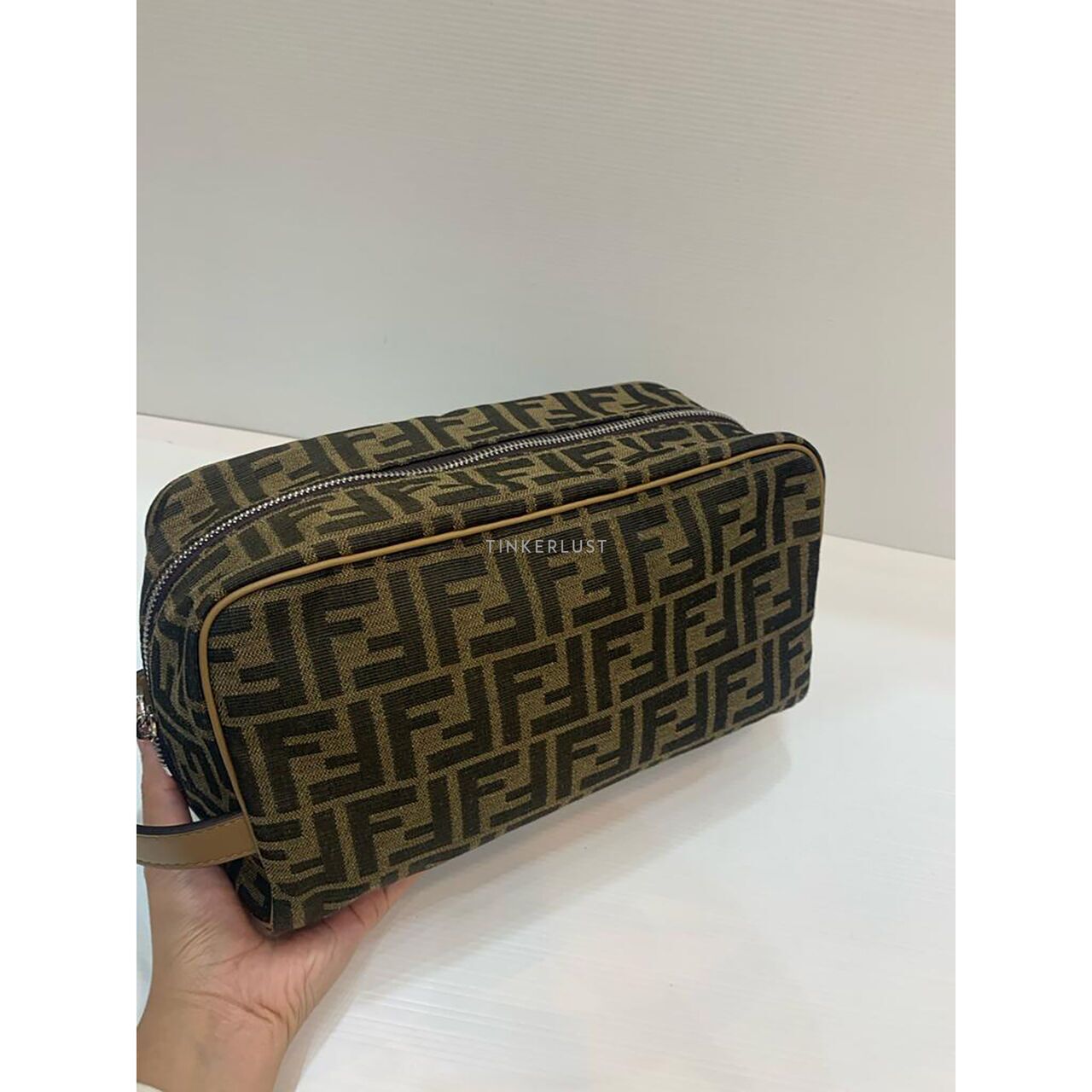 ★送料関税込み★ FENDI Pouch Beauty Medium FF Jacquard FENDI フェンディ ポーチ BEAUTY POUCH SMALL TESS.JACQUARD